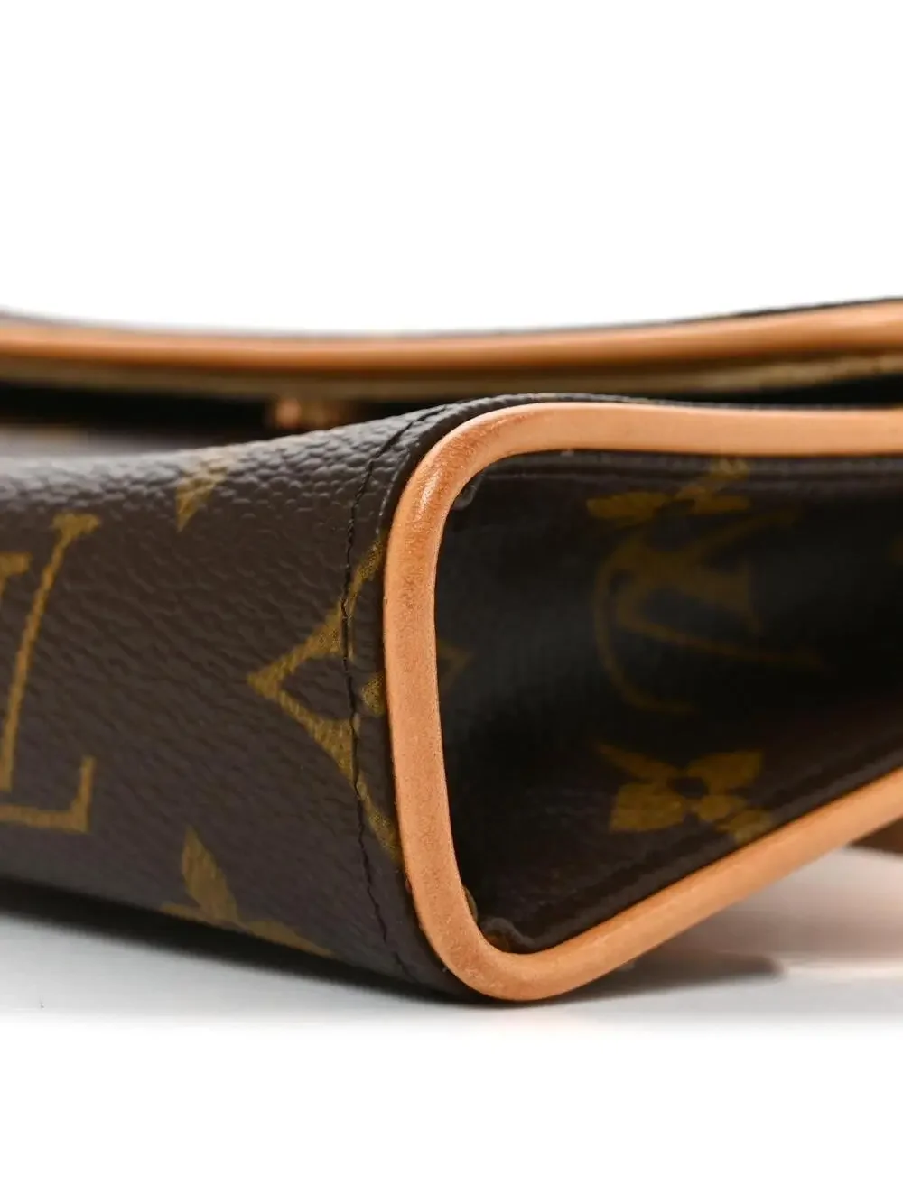 Louis Vuitton Pochette Florentine S #334301L79B